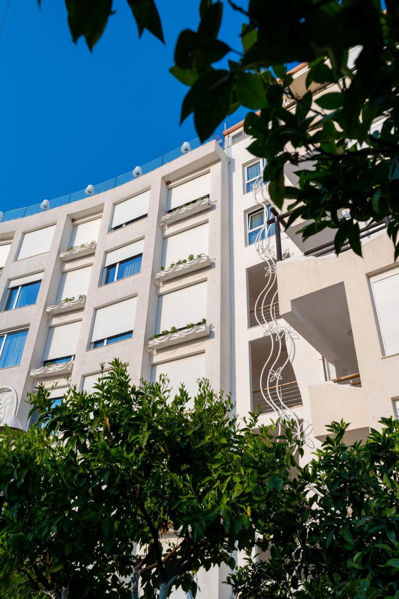 Bougainville Bay Apartments Sarandë Exterior foto