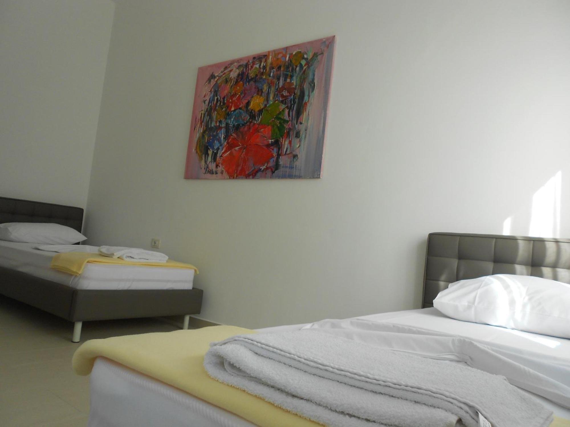 Bougainville Bay Apartments Sarandë Quarto foto
