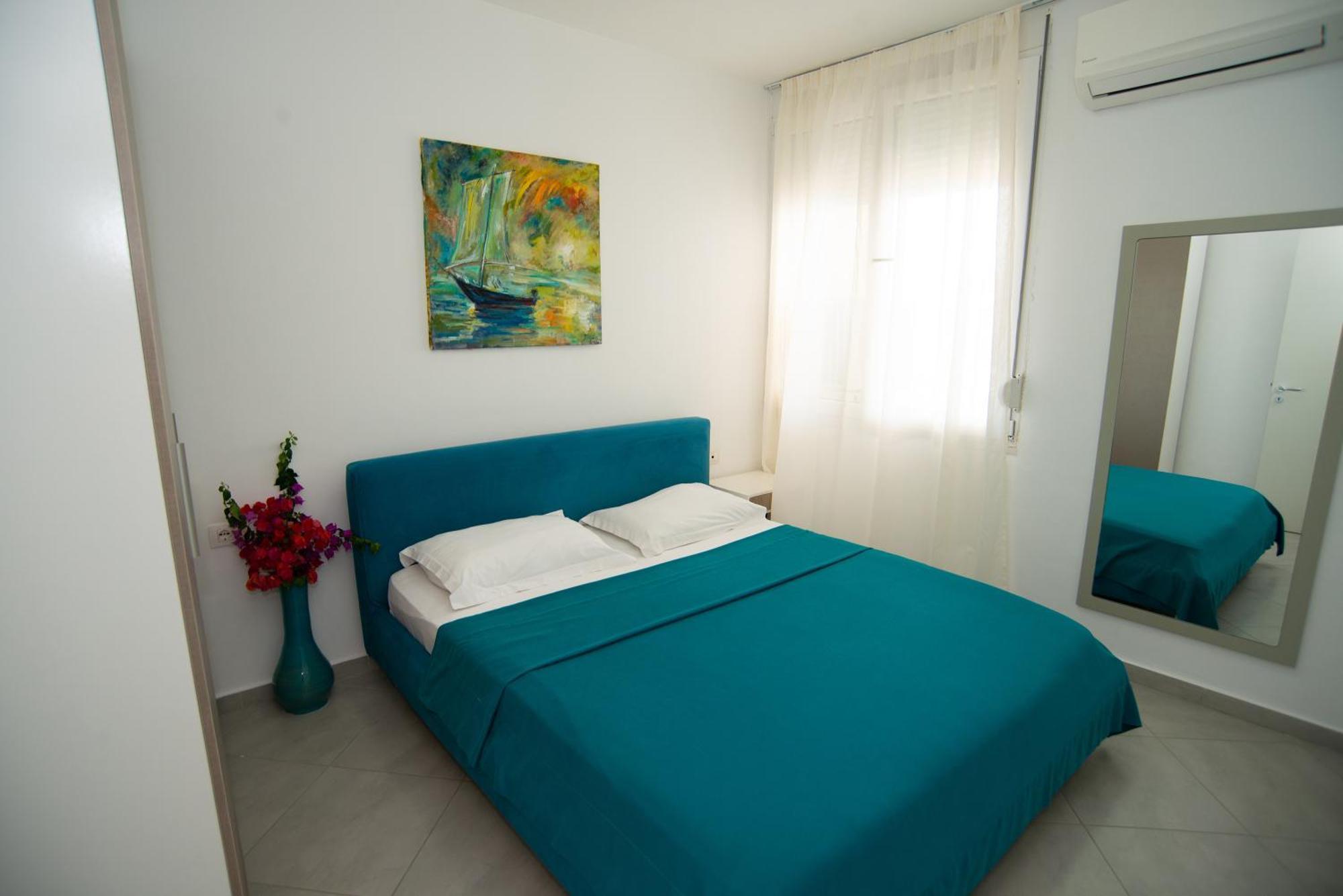 Bougainville Bay Apartments Sarandë Quarto foto