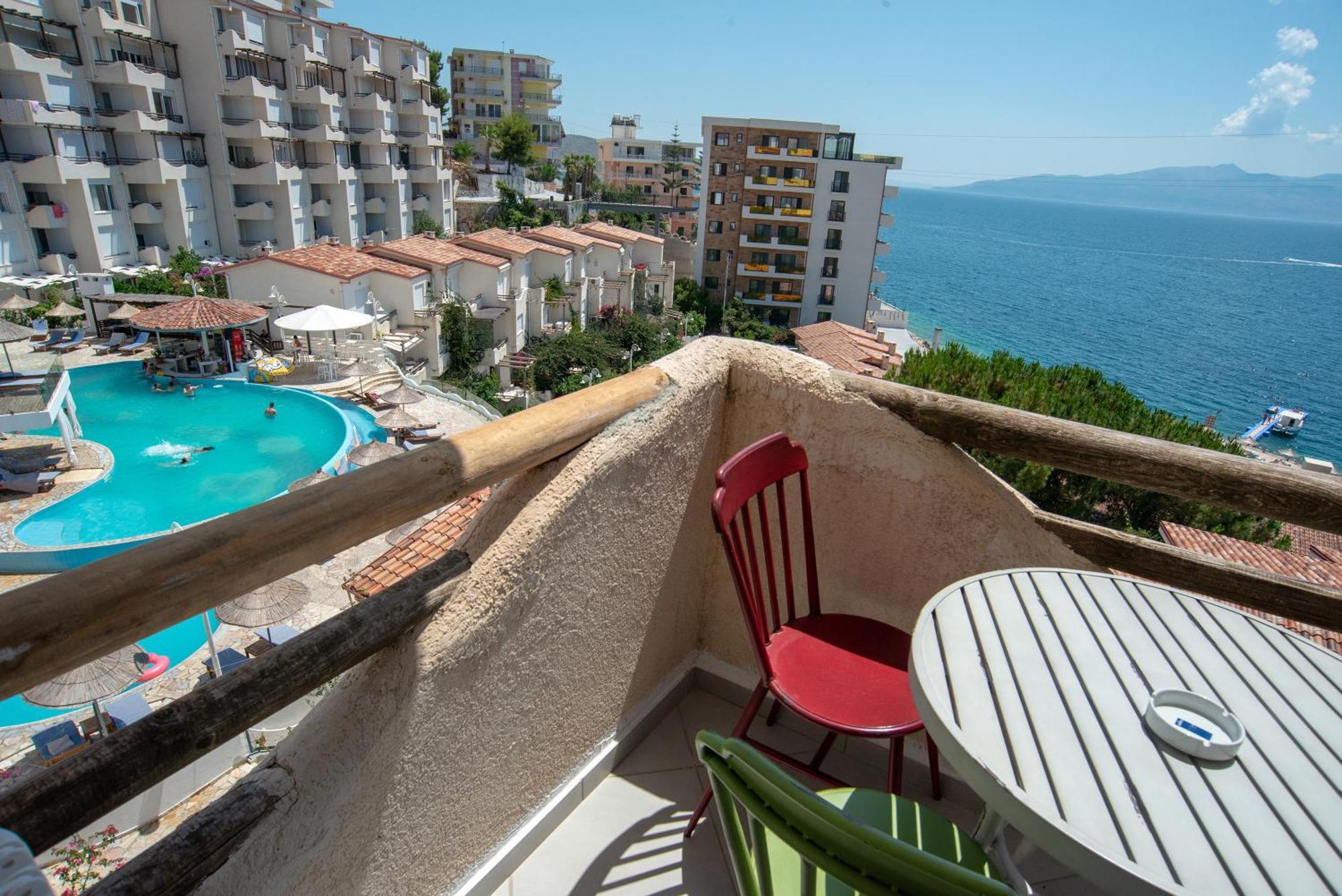 Bougainville Bay Apartments Sarandë Quarto foto